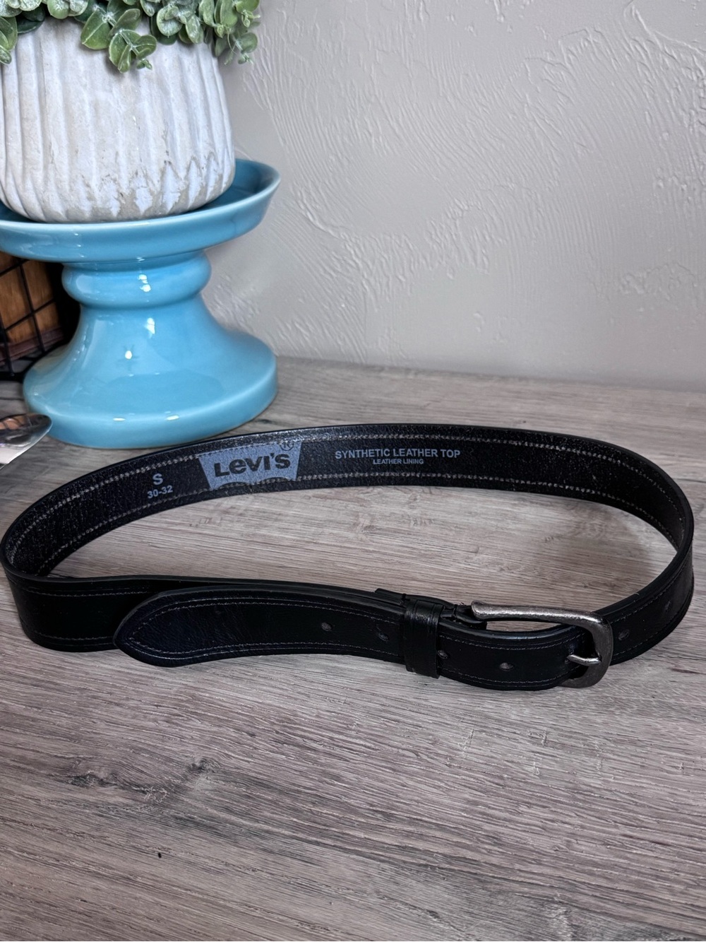 Levi's Black Leather Lined with Synthetic Leather Top Belt Metal Buckle 1.5”
